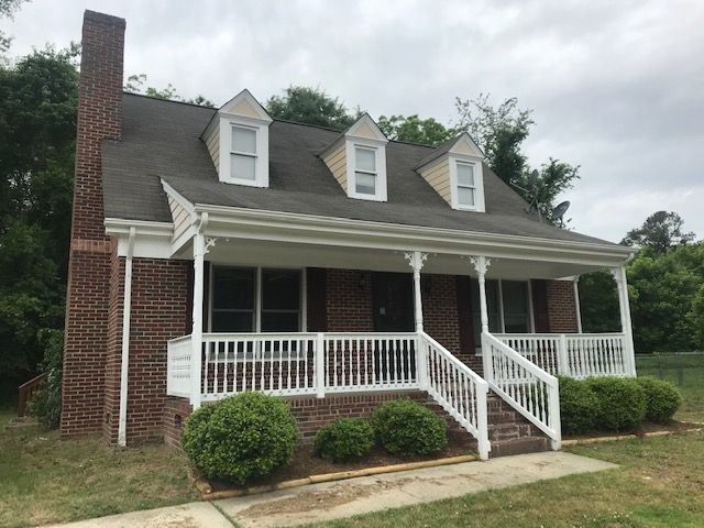 Foto del edificio - FUQUAY VARINA NC