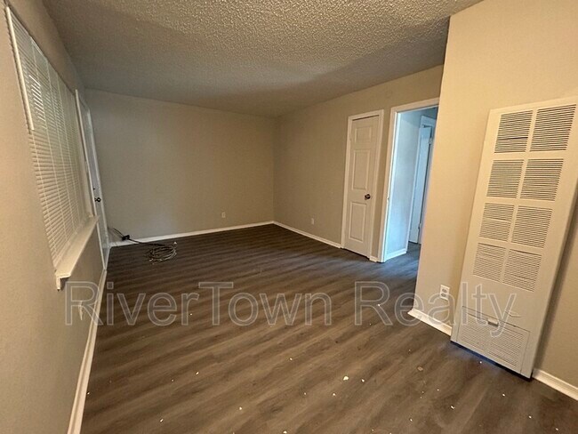 Foto del edificio - 1744 N Graham St