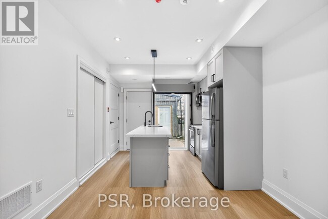 Building Photo - 55 Harriet St