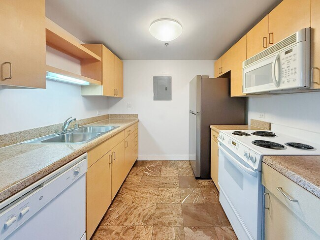 Foto del edificio - Modern Condo in Little Italy – 1BD/1BA at ...