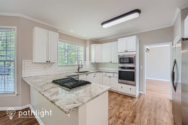 Building Photo - 5005 Wiltshire Lane, Suwanee, GA, 30024