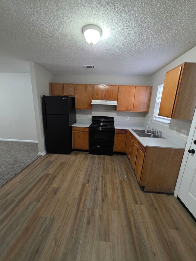 Building Photo - 1209 Harmony St