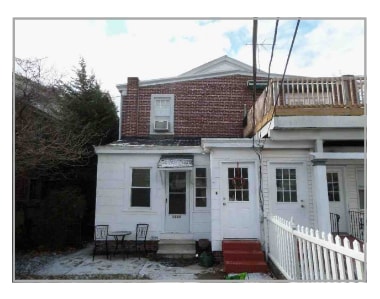 Photo - 1221 W Main St Apartment