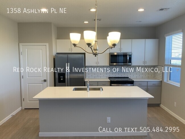 Building Photo - 1358 Ashlynn Pl