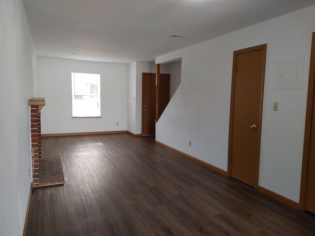Foto del edificio - 3026 Mimosa St