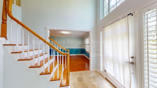 Foto del edificio - 1142 Westwood Dr