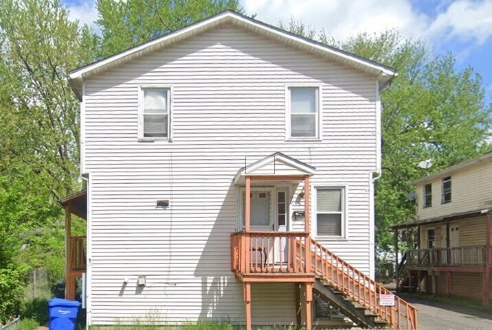 Primary Photo - 88 Washburn St