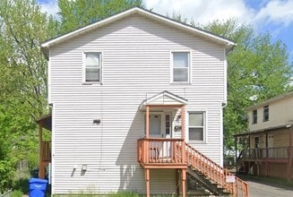 Building Photo - 88 Washburn St
