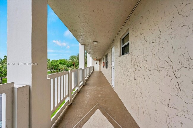 Building Photo - 1200 NW 87th Ave