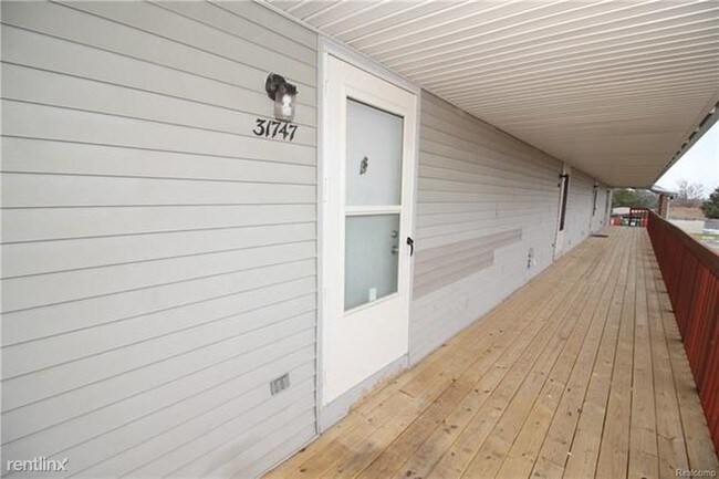Building Photo - 1 br, 1 bath Condo - 31747 Nardelli Ln