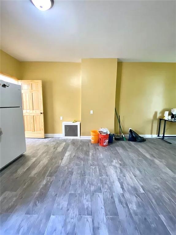 Building Photo - 1409 Ave Y