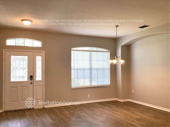 Foto del edificio - 3030 Bent Creek Dr