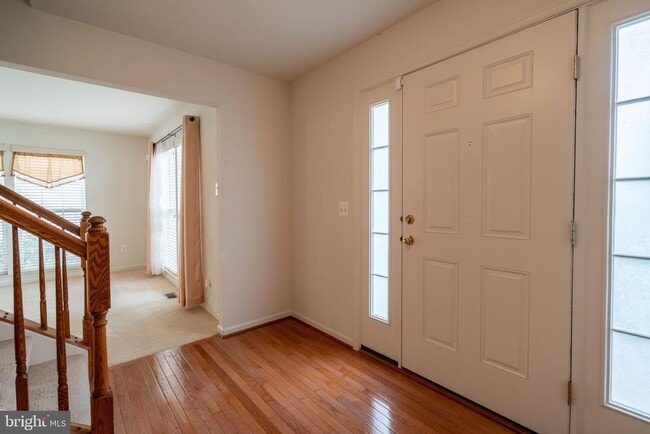 Building Photo - 10955 Southcoate Village Dr