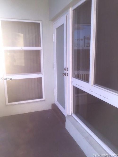Building Photo - 2020 Terra Mar Dr