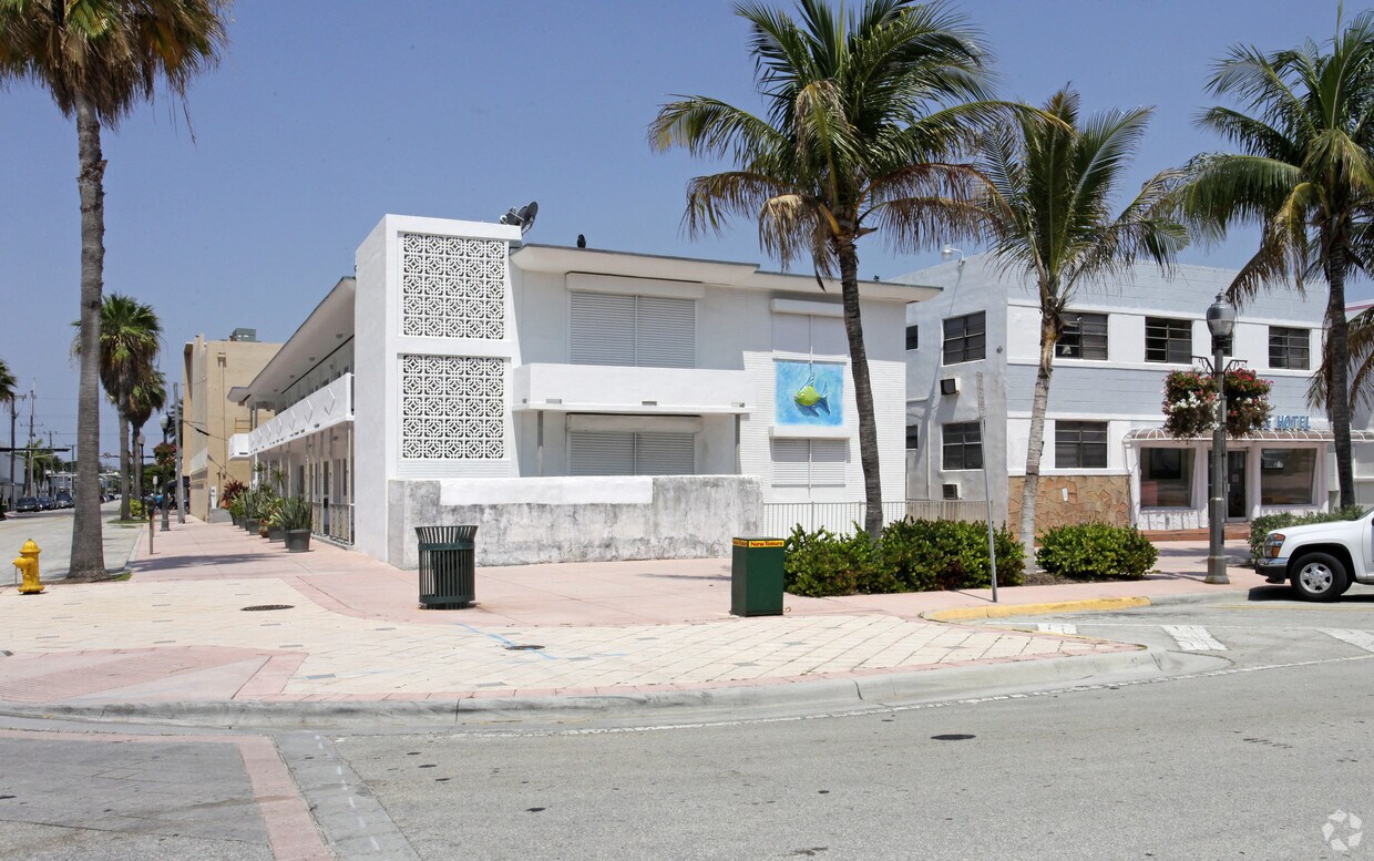 Building Photo - Ocean Front Apartments
