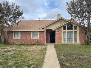 Building Photo - 11803 Avery Ln