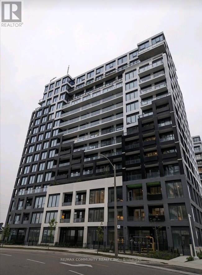 Building Photo - 703-1100 SHEPPARD Ave