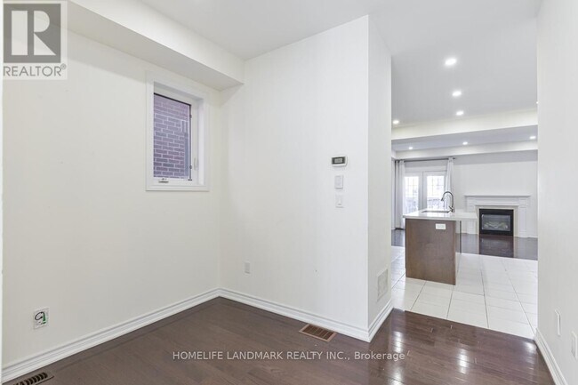 Building Photo - 118 Livante Ct