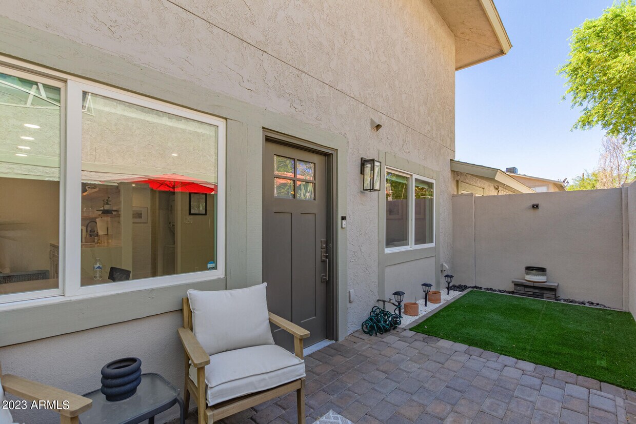 8418 E Roosevelt St, Scottsdale, AZ 85257 Townhome Rentals in