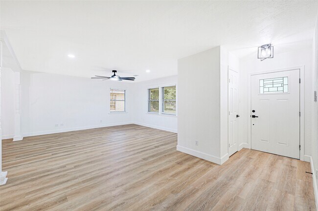 Foto del edificio - 2703 Ammons St