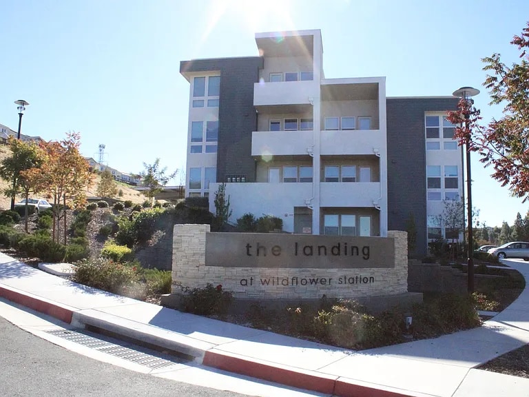 Building Photo - 2600 Wildflower Sta Pl