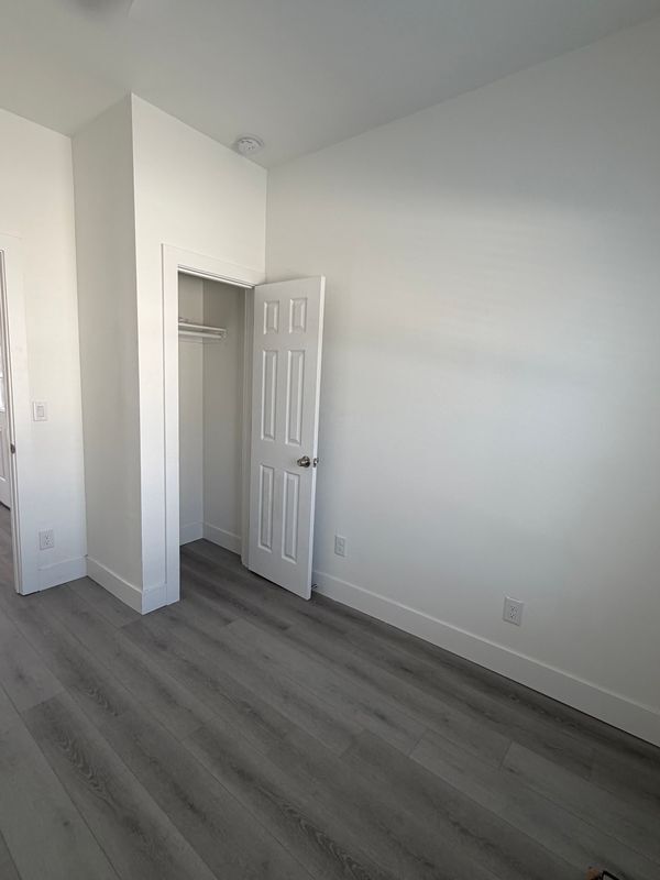 Foto del edificio - 2427 W Southcross Blvd