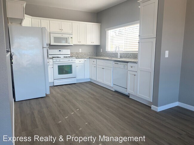 Building Photo - 1 br, 1 bath House - 16313 Sally Lane