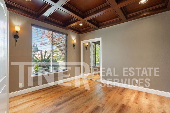 Foto del edificio - Spacious Willow Creek Home