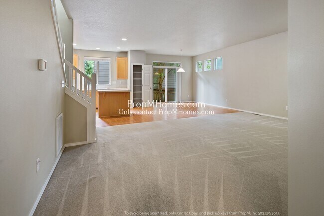 Foto del edificio - Light & Bright Three Bedroom Home in Aloha!