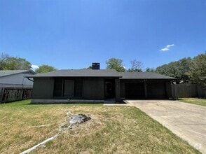 Building Photo - 909 Cripple Creek Dr