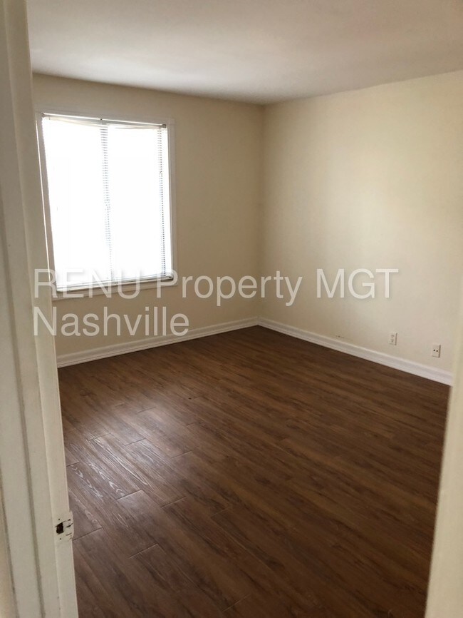 2601 Hillsboro Pike Unit J15, Nashville, TN 37212 Room for Rent in Nashville, TN