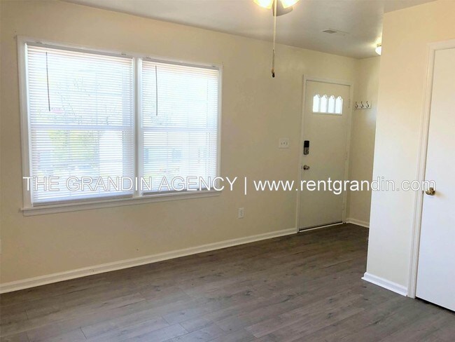 Foto del edificio - 1105 Mountain View Road