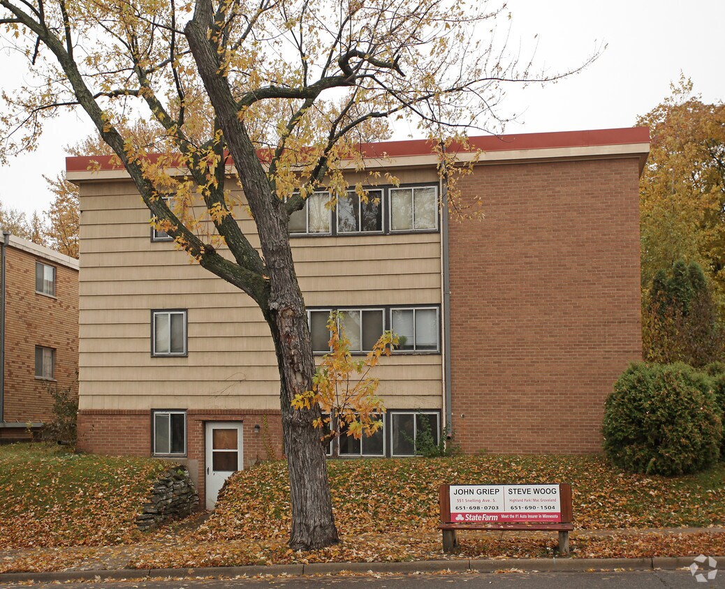 Building Photo - 1298 Edgcumbe Rd