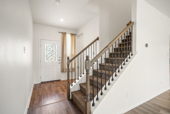 Building Photo - 3218 Comanche Crossing