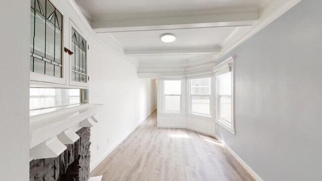 Foto del edificio - 3 bedroom in San Francisco CA 94117