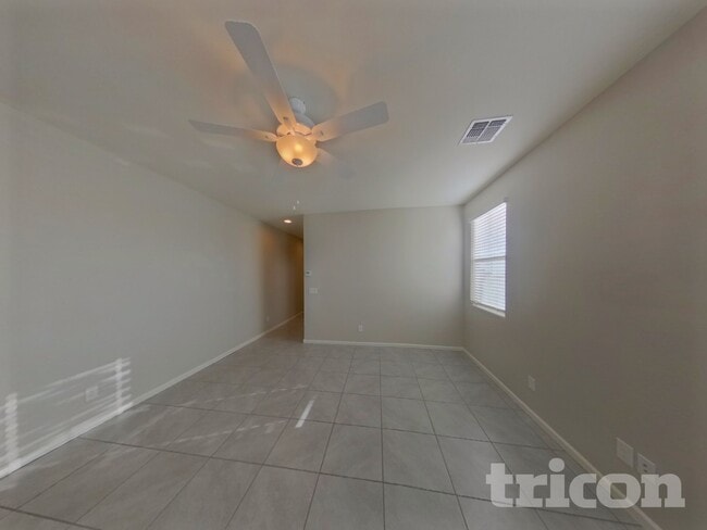 Foto del edificio - 8606 E Peralta Ave