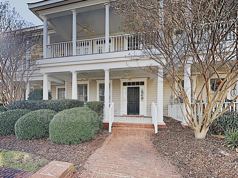 Primary Photo - 129 Wescott Pl