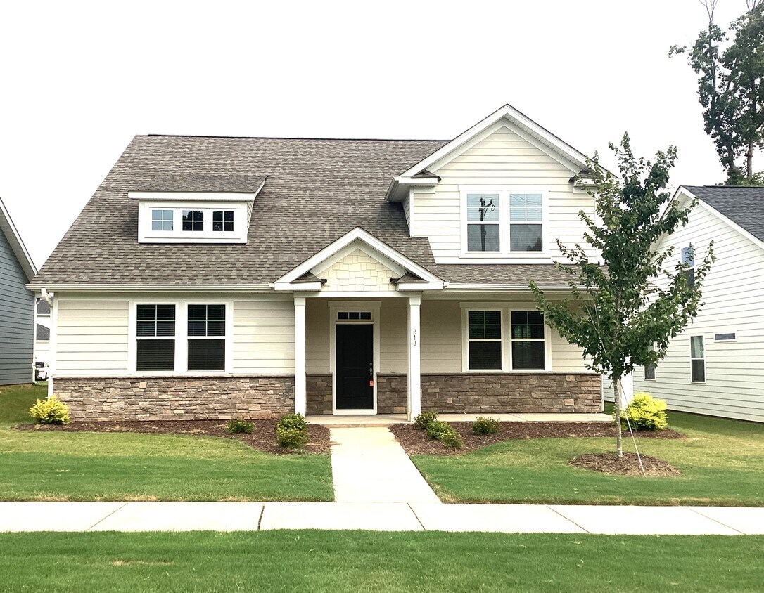 Primary Photo - 313 Stowe Rd