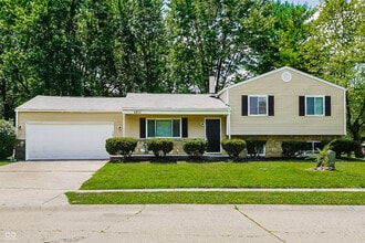Building Photo - 6815 Turnberry Way
