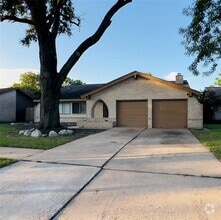 Building Photo - 9614 Ravensworth Dr