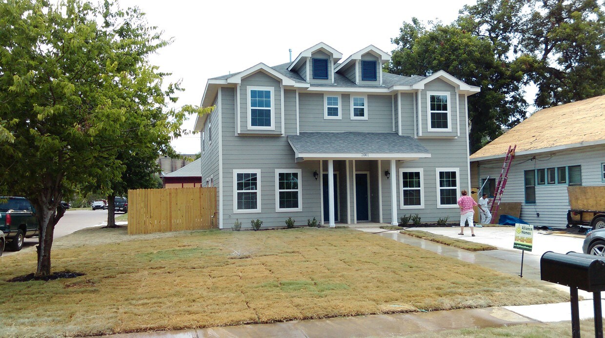 2001 S Jennings Ave, Fort Worth, TX 76110 Apartments in Fort Worth