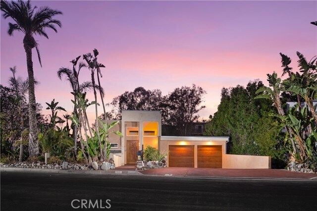Primary Photo - 865 Balboa Ave