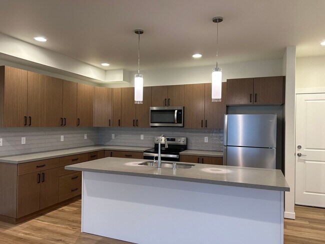 Building Photo - 4229 Cameo Lane