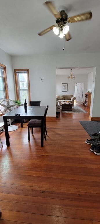 Foto del edificio - 351 Centre St