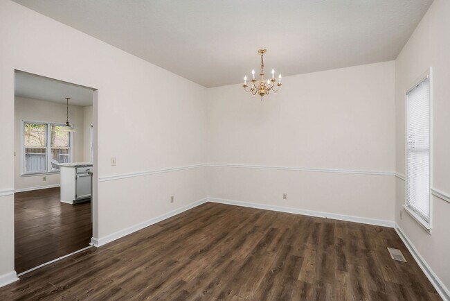 Foto del edificio - 550 W 12th St