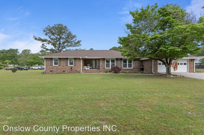 Building Photo - 3 br, 2 bath House - 2004 Brices Creek Rd