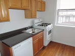 Primary Photo - 1362 W Estes Ave