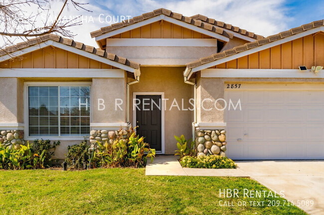 Building Photo - Charming 4-Bed Gem in Tracy with Spacious ...