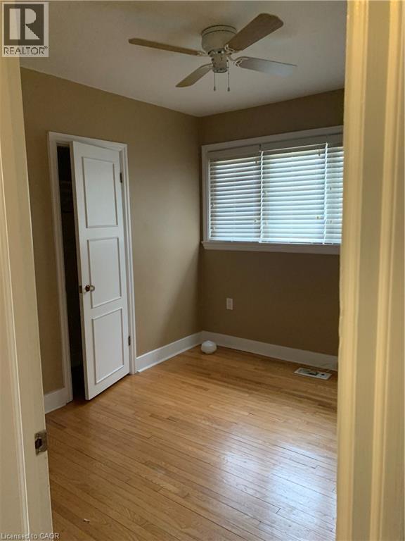 Building Photo - 72 SOUTHMEADOW Crescent