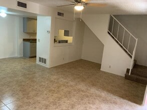 Building Photo - 3412 W El Caminito Dr